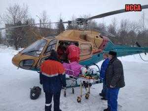 Вертолет санавиации дважды вылетал в Ленобласть