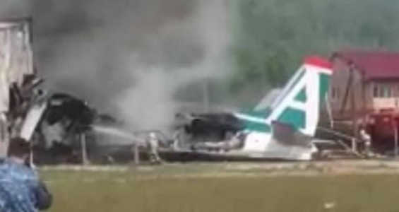 Пассажир сгоревшего Ан-42 в Нижнеангарске снял на видео аварийную посадку самолета1