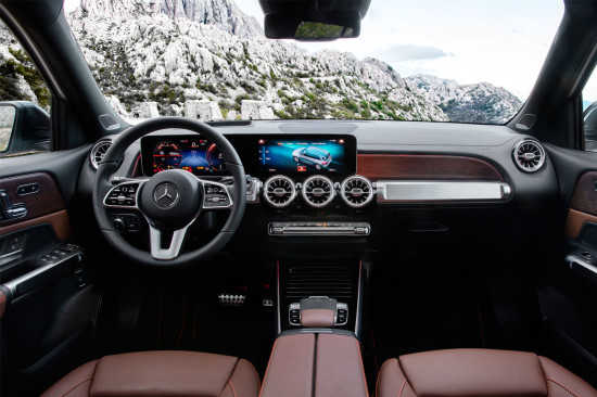 Mercedes-Benz GLB: class’ический SUV3