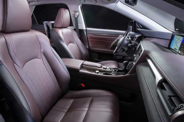 Тест-драйв LexusRX 450h AWD4