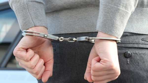 Петербургская полиция поймала двух подозреваемых в ограблении иностранцев