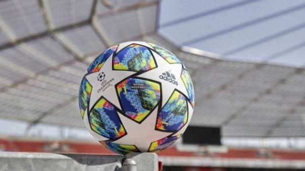 В сети появилось фото нового дизайна мяча для Лиги чемпионов