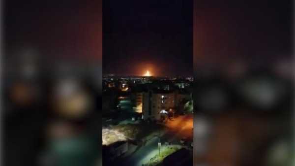 СМИ: В Иордании в районе склада боеприпасов прогремел взрыв0