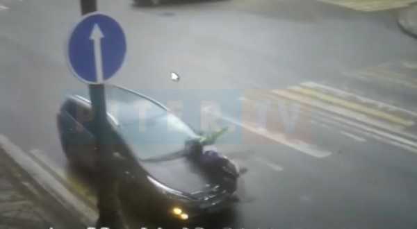 Видео: на Каменноостровском проспекте автомобиль сбил подростка 0