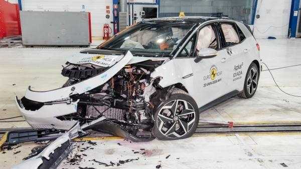 Volkswagen ID.3 в краш-тестах Euro NCAP: выгодная масса и опасный отскок