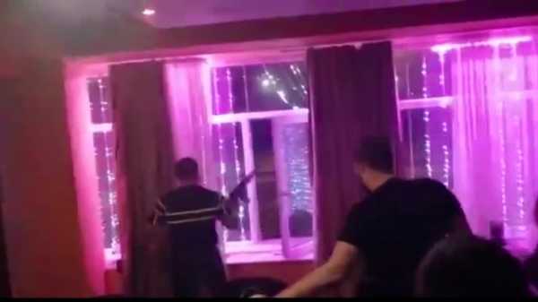 Стрелка-грузина из петербургского кафе заключили под стражу