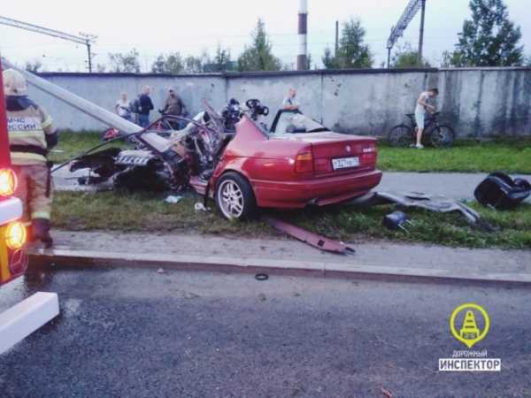 Водитель BMW скончался в скорой после ДТП на Суздальском проспекте 0