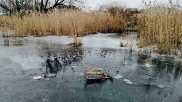 В Липецкой области две сестренки провалились под лед и утонули