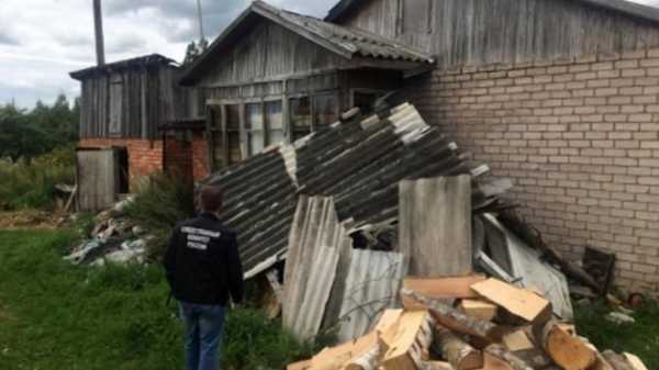 В Новгородской области женщина родила дома двойняшек, утопила и выбросила в помойку 