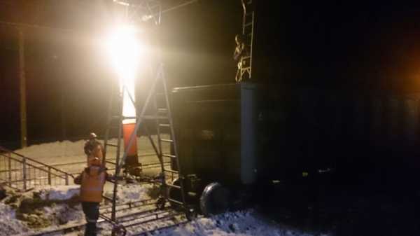 Семь вагонов с углем сошли с рельсов в Свердловской области