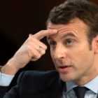 Опрос: большинство французов считают, что Макрона не волнуют их проблемы