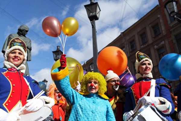 В воскресенье в Петербурге пройдет парад клоунов0
