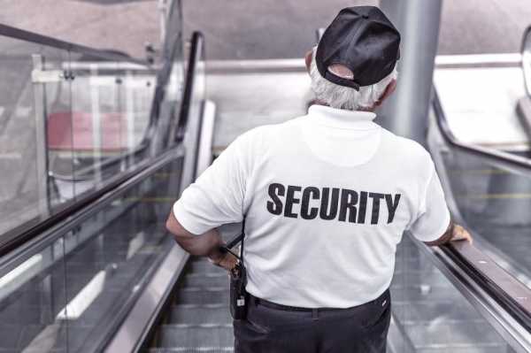 Зарплата телохранителя выше, чем зарплата охранника примерно в четыре раза.
Фото: Pixabay