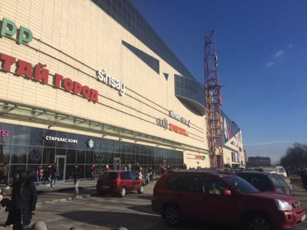 В Петербурге эвакуировали три торговых центра 2