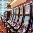 Подпольное онлайн-казино в квартире на Колокольной прикрыли
