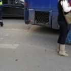 На Невском столкнулись автобус и троллейбус: образовалась пробка