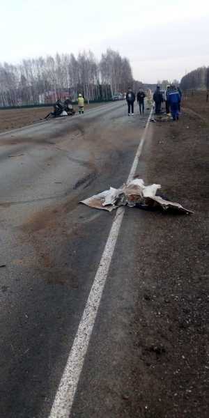 Опубликовано видео с места смертельной аварии в Башкирии, где автомобили разорвало пополам0