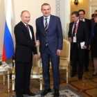 Владимир Путин встретился с президентом Исландии в Петербурге