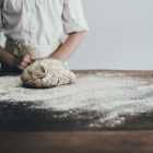 За незаконное привлечение к труду иностранцев сотрудники пекарни понесут убытки