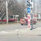 Трамваи встали в обе стороны на площади Мужества