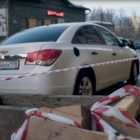 Пенсионер на Дунайском отдал 295 тысяч за сбитое зеркало Mercedes