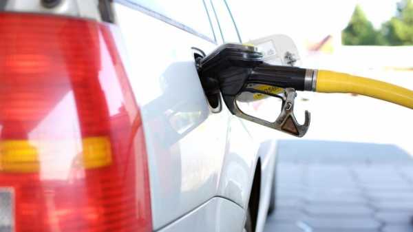 На петербургской бирже резко выросли цены на бензин