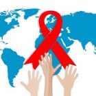 Тысяча ВИЧ-инфицированных петербуржцев умирают ежегодно
