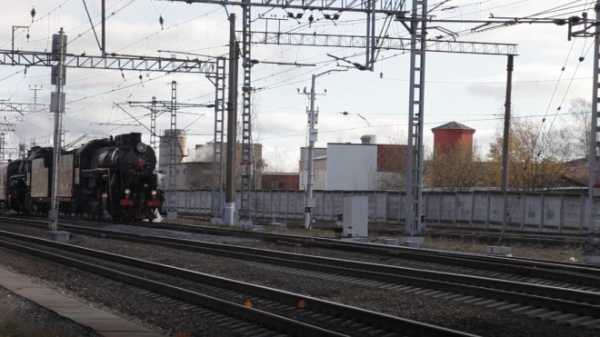 В Колпино пассажирский поезд переехал несовершеннолетнего