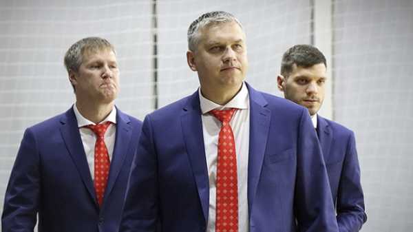 Захар Пашутин остается главным тренером баскетбольного «Спартака»