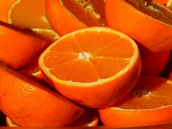 Апельсин - самый яркий поставщик витаммина С. Фото: pixabay