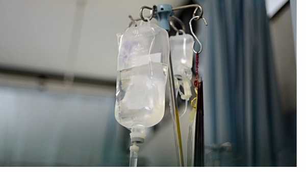 В Подмосковье 9 человек получили отравление физраствором в больнице