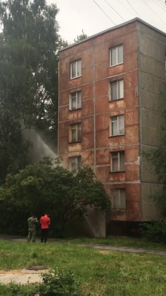 Видео: на улице Костюшко прорвало трубу0