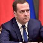 Дмитрию Медведеву передали жалобу студентов истфака СПбГУ