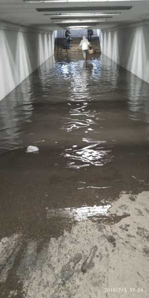 Петербург ушел под воду после летнего дождя1