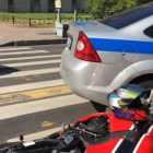 Мотоциклист и сотрудник ДПС не смогли разъехаться на Варшавской улице