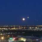 Ночью на небе петербуржцы заметили две Луны
