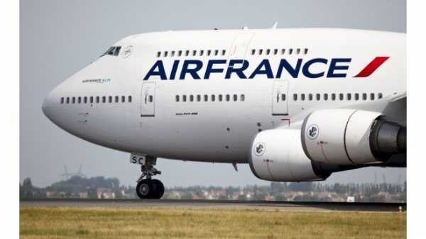 Самолет авиакомпании Air France летевший из Москвы во Францию экстренно сел в Люксембурге