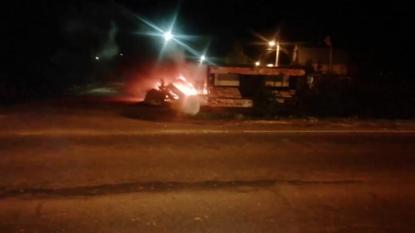 В деревне Глинка Тосненского района сгорела легковая машина0