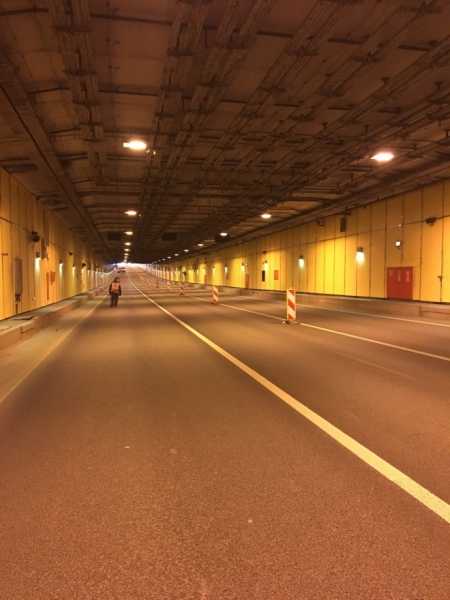 ДТП в тоннеле у Кронштадта стало причиной долгой пробки0