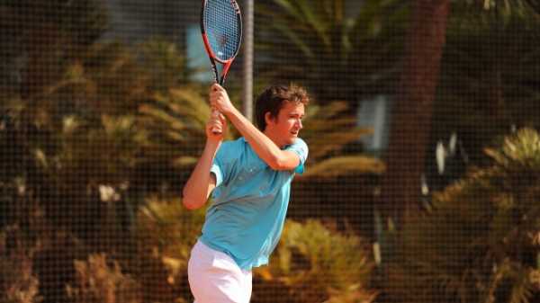 Теннисист Даниил Медведев обыграл Рублева в St. Petersburg Open