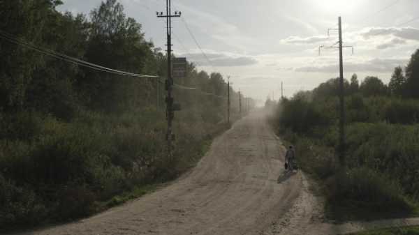 Жители Кировского района Ленобласти жалуются на травмоопасную дорогу0