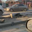 В результате ДТП на Выборгском шоссе Kia снесла светофор