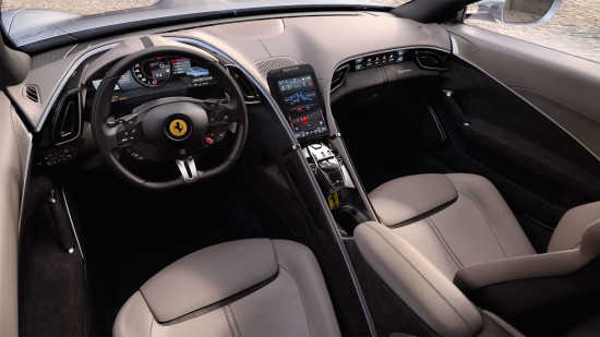 Римский «легионер»: Ferrari Roma2