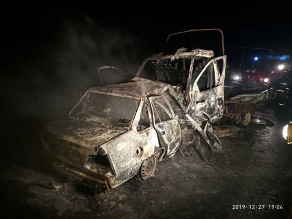 В Саратовской области под Аткарском в результате ДТП заживо сгорели двое взрослых и ребенок0