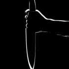 Женщина-дворник порезала сожителя ножом в Тихвине