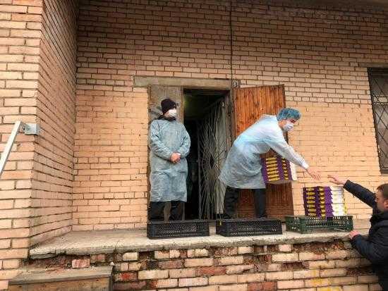 500 кг пиццы привезли на карантин студентам Мечникова2