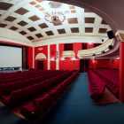 Кинотеатры в Петербурге продают не более 50 билетов на сеанс