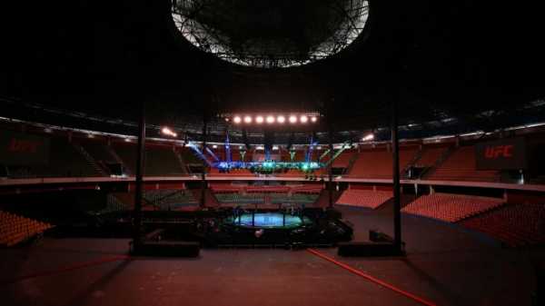 Турнир UFC 249, в рамках которого должны были встретиться Нурмагомедов и Фергюсон, отменен