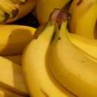 На Октябрьской набережной уголовник избил дедушку ради двух бананов