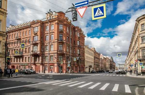 На ресторанных улицах Петербурга закрылось каждое десятое заведение0